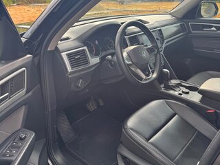 2021 Volkswagen Teramont I Рестайлинг, чёрный, 3800000 рублей, вид 4