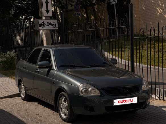 2010 Lada (ВАЗ) Priora I, серый, 259999 рублей - вид 1