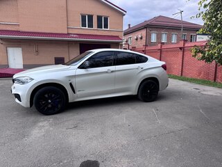 2019 BMW X6 40d II (F16), белый, 5100000 рублей, вид 3