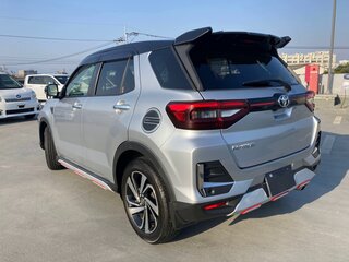 2021 Toyota Raize I, серебристый, 1131000 рублей, вид 5