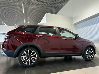 2026 Lada (ВАЗ) Vesta SW Cross I Рестайлинг (NG), красный, 2148000 рублей, вид 5
