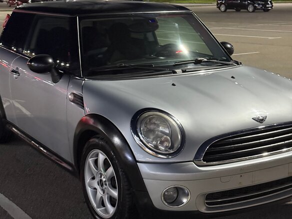 2008 Mini Hatch Cooper II (R56), серебристый, 810000 рублей - вид 1