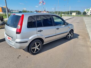 2005 Ford Fusion I, серебристый, 307000 рублей, вид 4