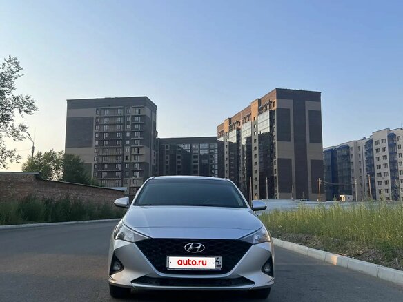 2021 Hyundai Solaris II Рестайлинг, серебристый, 1437000 рублей - вид 20