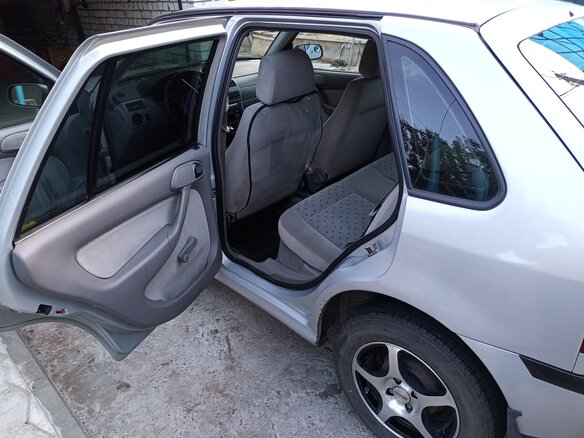 2004 Volkswagen Pointer, серебристый, 320000 рублей - вид 10