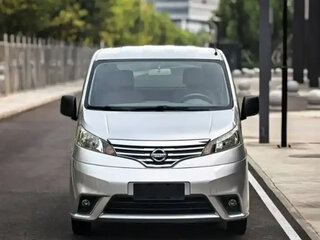 2016 Nissan NV200, серебристый, 1099100 рублей, вид 2