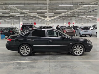 2008 Hyundai Grandeur IV, чёрный, 595000 рублей, вид 4