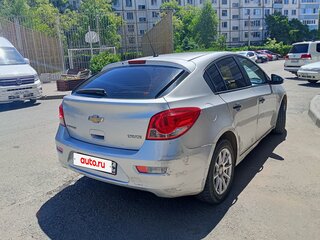 2013 Chevrolet Cruze I Рестайлинг, серебристый, 515000 рублей, вид 4