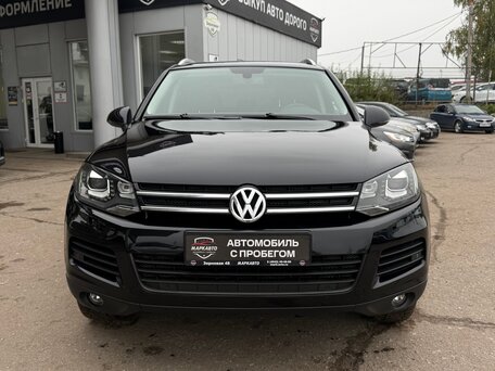 2011 Volkswagen Touareg II, чёрный, 2150000 рублей, вид 3