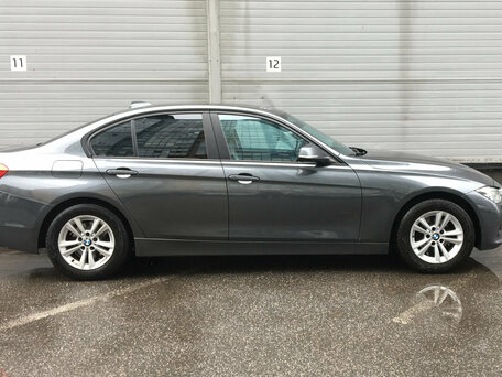 2017 BMW 3 серии 318i VI (F3x) Рестайлинг, серый, 1589000 рублей, вид 4