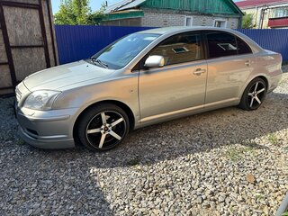 2005 Toyota Avensis II, серебристый, 850000 рублей, вид 4