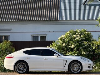 2011 Porsche Panamera 4 I, белый, 2175000 рублей, вид 2