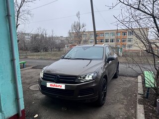 2013 Volkswagen Touareg II, коричневый, 1550000 рублей, вид 3