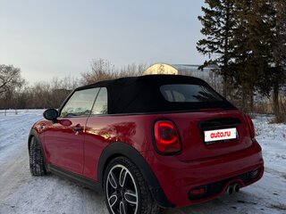 2017 Mini Cabrio Cooper S III, красный, 2700000 рублей, вид 5