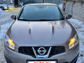 2010 Nissan Qashqai I Рестайлинг, золотистый, 1600000 рублей, вид 2