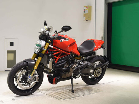 2015 Ducati Monster 1200, красный, 988900 рублей, вид 4