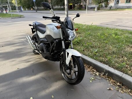2015 Honda NC 750S, белый, 645000 рублей, вид 2