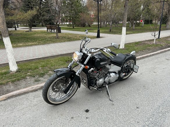 2001 Yamaha XVS400 Drag Star, чёрный, 350000 рублей - вид 1