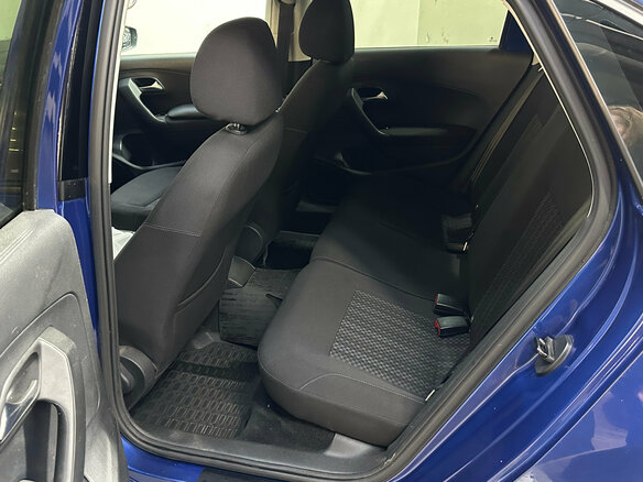 2019 Volkswagen Polo V Рестайлинг, синий, 1110000 рублей - вид 8