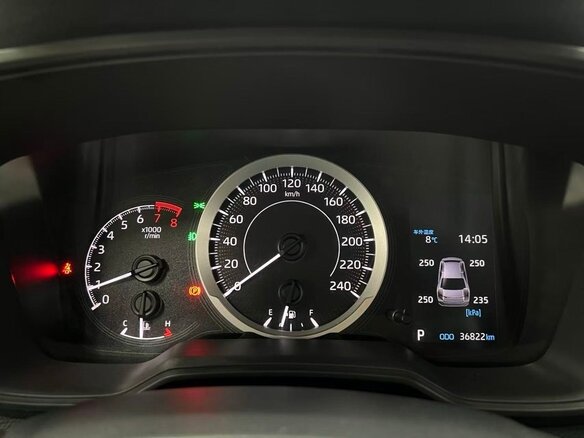 2022 Toyota Corolla XII (E210), белый, 1649000 рублей - вид 8