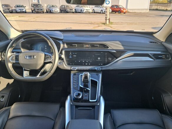 2023 Geely Atlas Pro, чёрный - вид 13