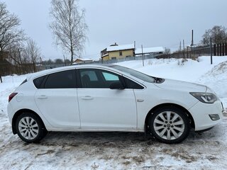 2011 Opel Astra J, белый, 710000 рублей, вид 4