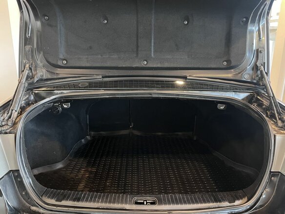 2010 Kia Magentis 5-speed II Рестайлинг, чёрный, 514000 рублей - вид 17