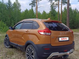 2020 Lada (ВАЗ) XRAY Cross I, оранжевый, 1250000 рублей, вид 5