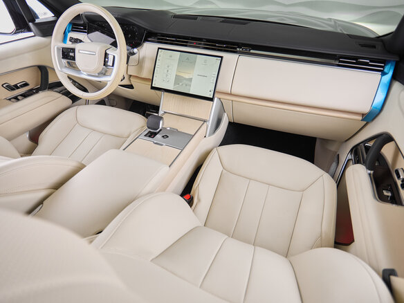 2025 Land Rover Range Rover P530 MHEV V, чёрный, 30800000 рублей - вид 12