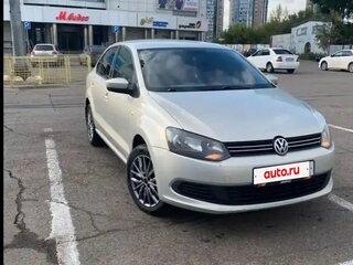 2010 Volkswagen Polo V, серебристый, 559999 рублей, вид 2