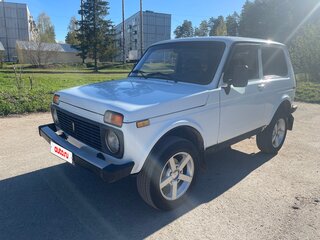 1999 Lada (ВАЗ) 2121 (4x4) I Рестайлинг, белый, 330000 рублей, вид 1