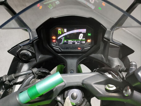 2023 Kawasaki Ninja 650, зелёный, 700000 рублей, вид 5