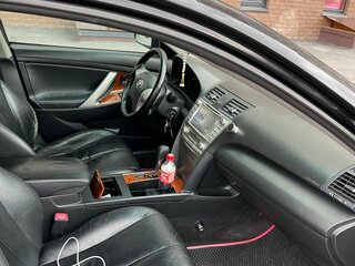2010 Toyota Camry VI (XV40) Рестайлинг, чёрный, 1500000 рублей, вид 5