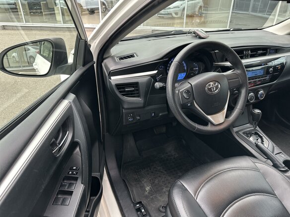2013 Toyota Corolla XI (E160, E170, E180), белый - вид 10