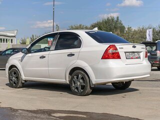 2010 Chevrolet Aveo I Рестайлинг, белый, 349000 рублей, вид 5