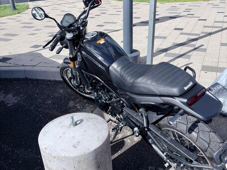 2024 Benelli Leoncino 500 Trail, чёрный, 525000 рублей, вид 1