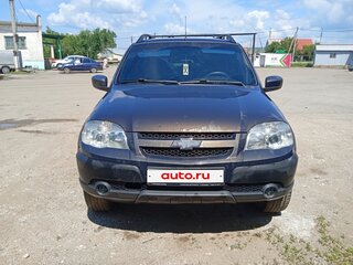 2016 Chevrolet Niva I Рестайлинг, коричневый, 520000 рублей, вид 1