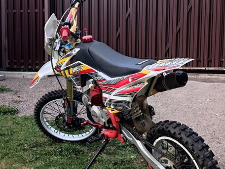 2017 Wels CRF 140, красный, 70000 рублей, вид 3