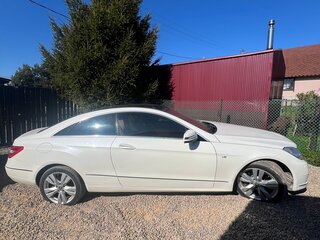 2012 Mercedes-Benz E-Класс 300 IV (W212, S212, C207), белый, 2300000 рублей, вид 4