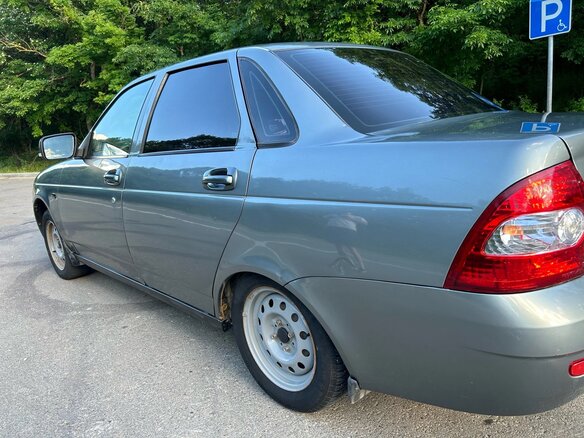 2011 Lada (ВАЗ) Priora I, серый, 280000 рублей - вид 5