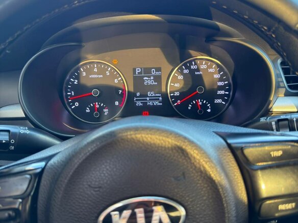 2018 Kia Rio IV, чёрный, 1150000 рублей - вид 5