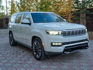 2021 Jeep Wagoneer Grand WS, белый, 12000000 рублей, вид 3
