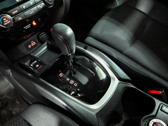 2021 Nissan X-Trail III Рестайлинг, синий, 2900000 рублей - вид 16
