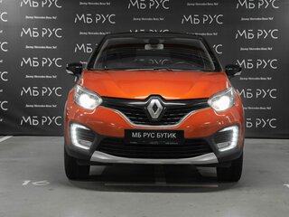 2017 Renault Kaptur I, оранжевый, 1350000 рублей, вид 3
