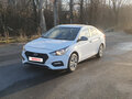 2017 Hyundai Solaris II, белый, 679000 рублей - вид 4