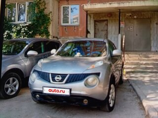 2011 Nissan Juke I, серебристый, 840000 рублей, вид 3