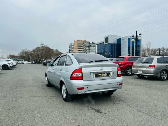 2010 Lada (ВАЗ) Priora I, серый, 299999 рублей - вид 8