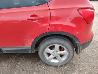 2008 Nissan Qashqai I, красный, 600000 рублей, вид 3