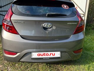 2013 Hyundai Solaris I, серый, 700000 рублей, вид 3