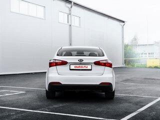 2014 Kia Cerato III, белый, 700000 рублей, вид 5